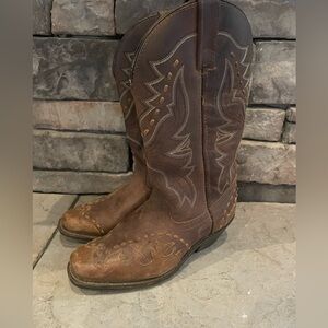 Women’s Laredo Cowgirl Boots size 6